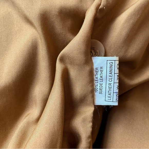 Vintage Free Living suede jacket. Circa 1990s - Picture 11 of 12